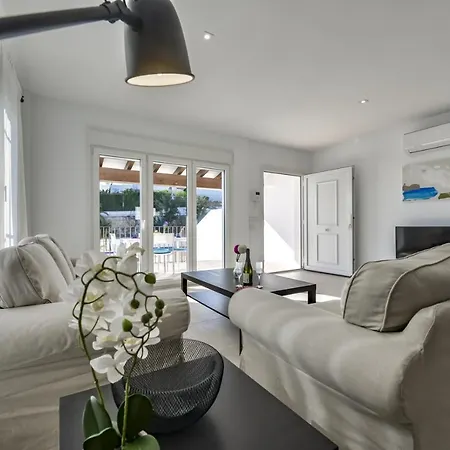 Villas Guzman - La Guardia Villa Moraira