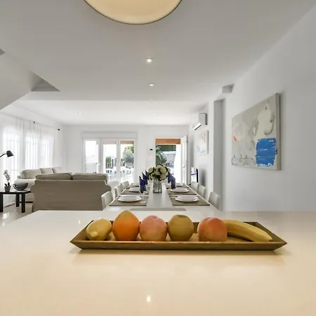 Villas Guzman - La Guardia Villa